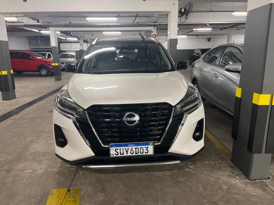 NISSAN KICKS 1.6 16V FLEXSTART EXCLUSIVE XTRONIC NISSAN KICKS 1.6 16V FLEXSTART EXCLUSIVE XTRONIC